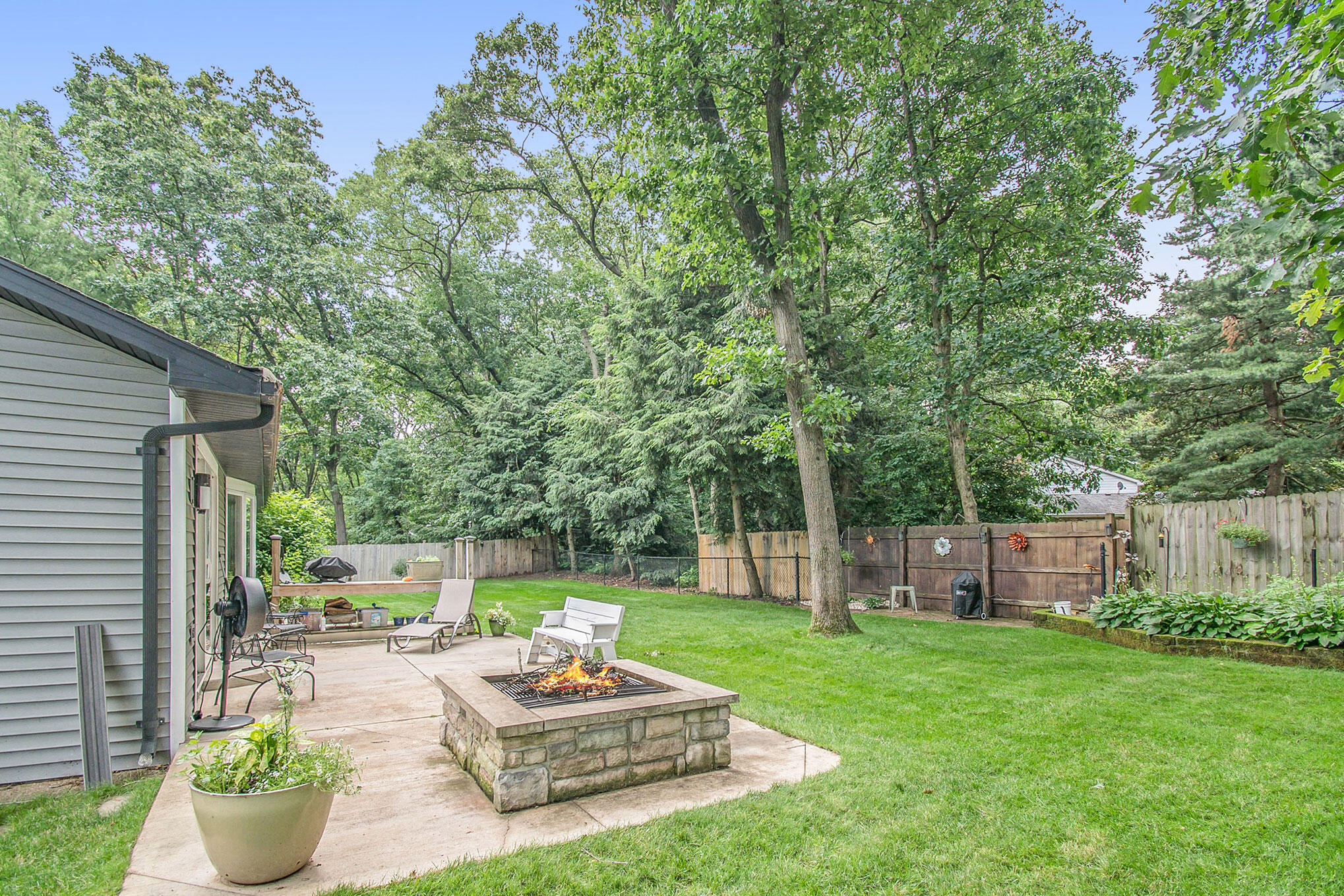 5391 Stoney Brook Road Kalamazoo, MI 49009 - Photo 4 of 39 DSC_9139