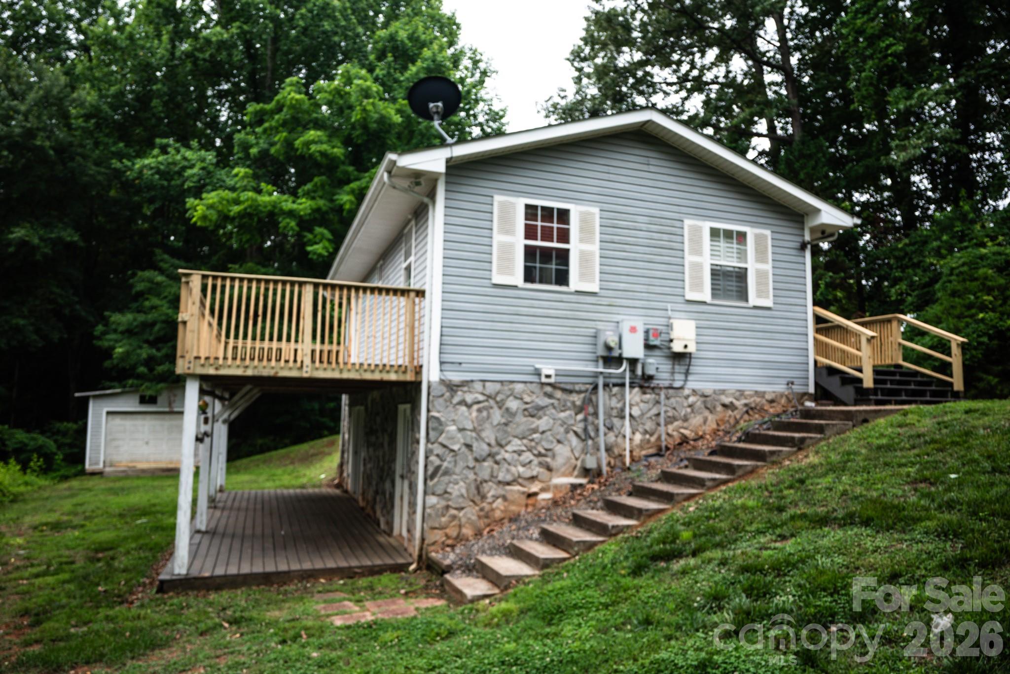 3122 Zion Church Road Hickory, NC 28602 - Photo 5 of 37