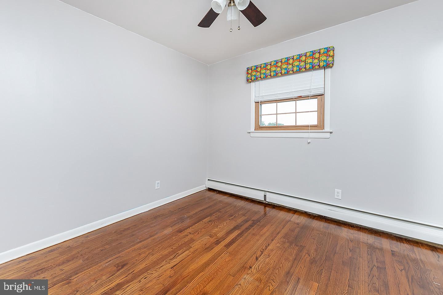 690 Swedesboro Road Gibbstown, NJ 08027 - Photo 12 of 16