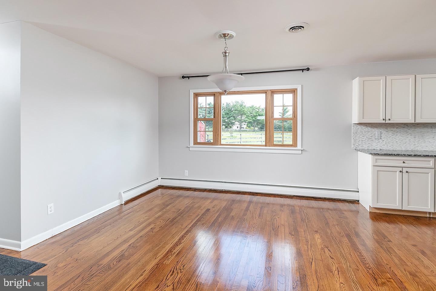 690 Swedesboro Road Gibbstown, NJ 08027 - Photo 4 of 16
