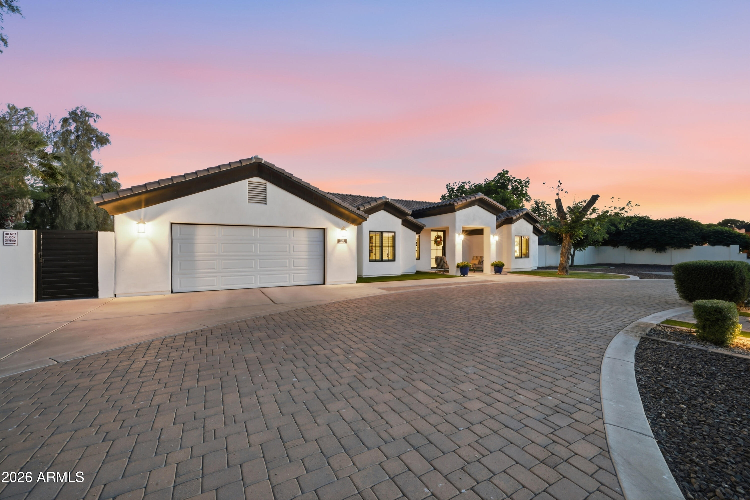 5213 West Dobbins Road Laveen, AZ 85339 - Photo 5 of 69 DSC_9914