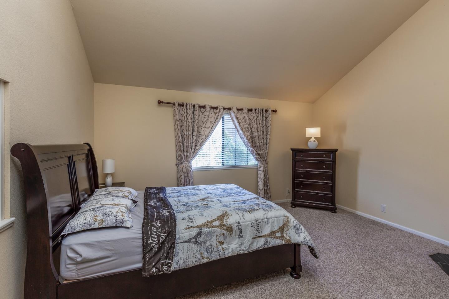 112 Redding Road Campbell, CA 95008 - Photo 9 of 30 Gallery Image 9