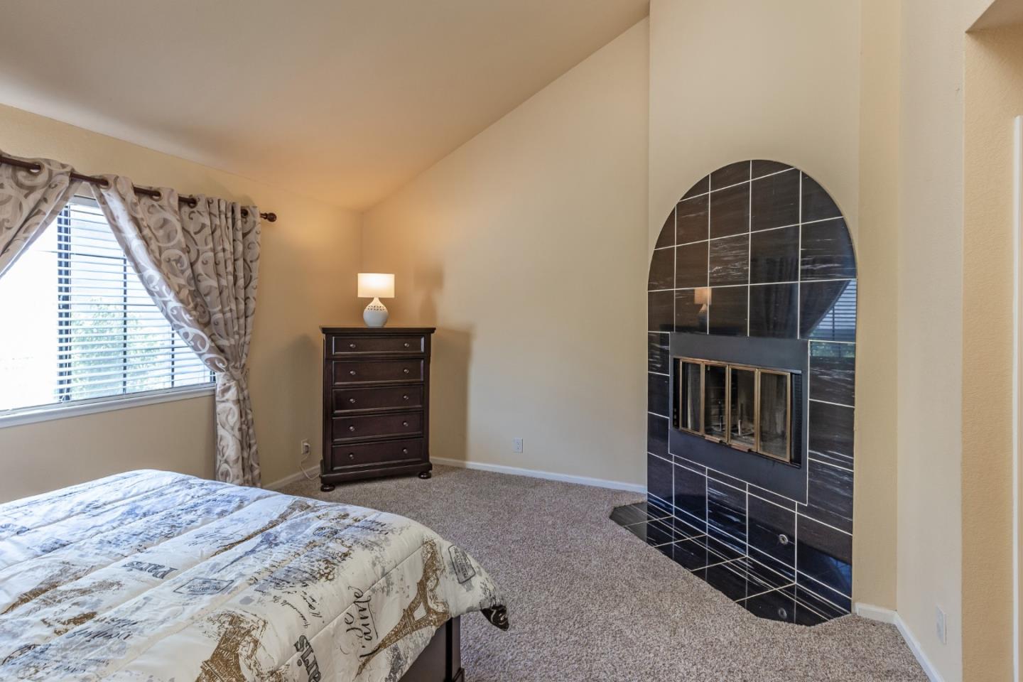 112 Redding Road Campbell, CA 95008 - Photo 10 of 30 Gallery Image 10