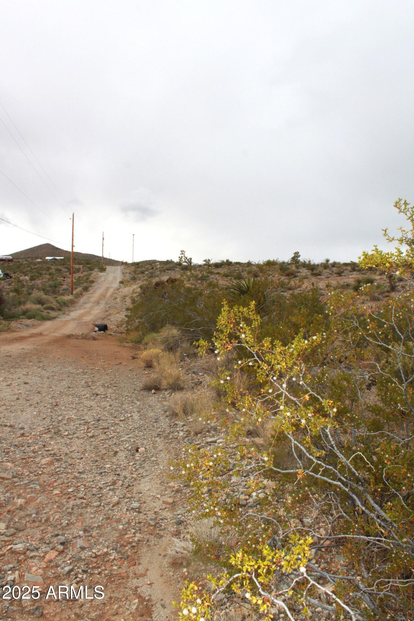 1765 Fortification Drive, Unit 736 Meadview, AZ 86444 - Photo 7 of 10 a view of an ocean