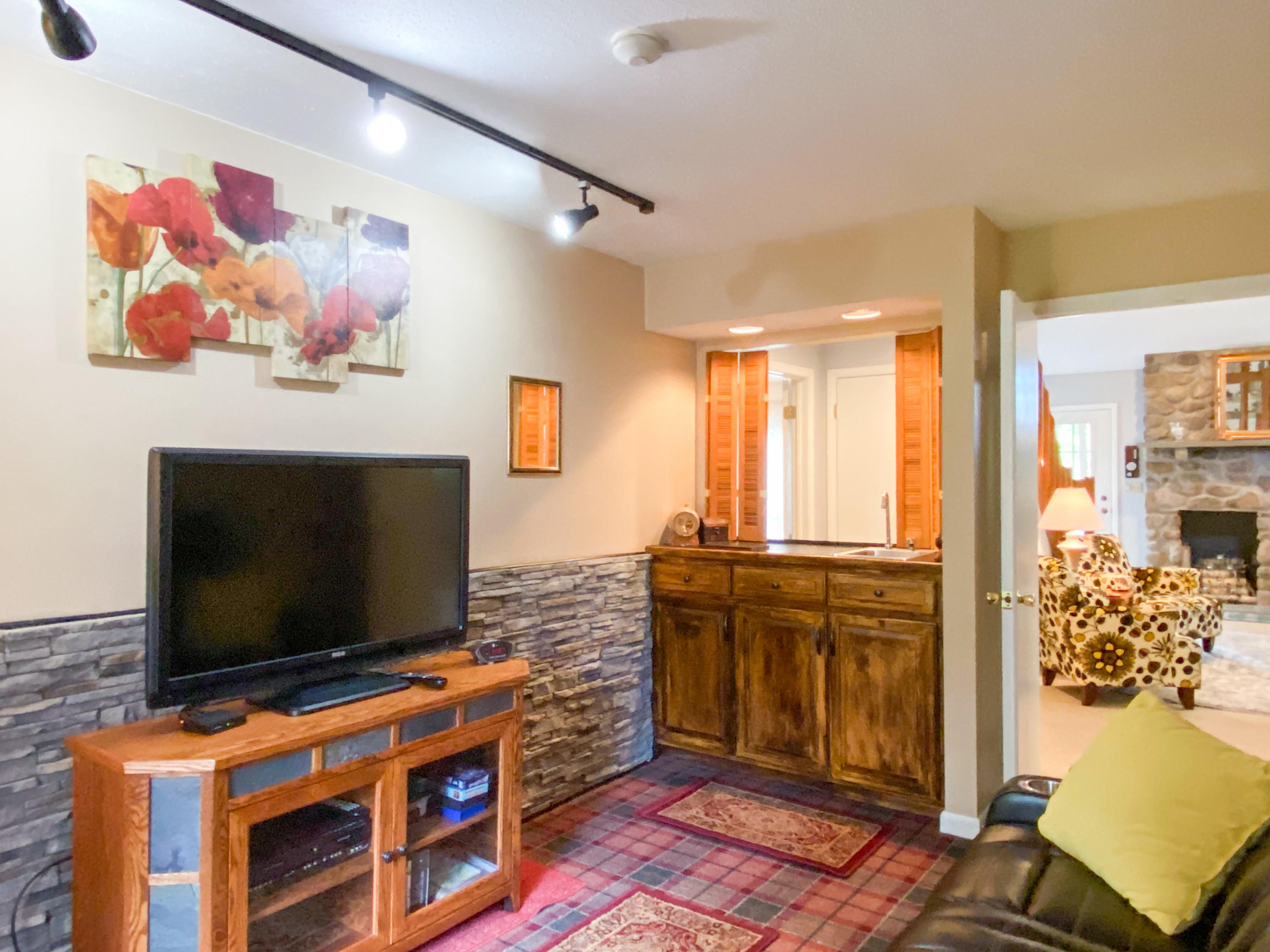 2171 Oak Hill Drive Canadensis, PA 18325 - Photo 11 of 63 Den