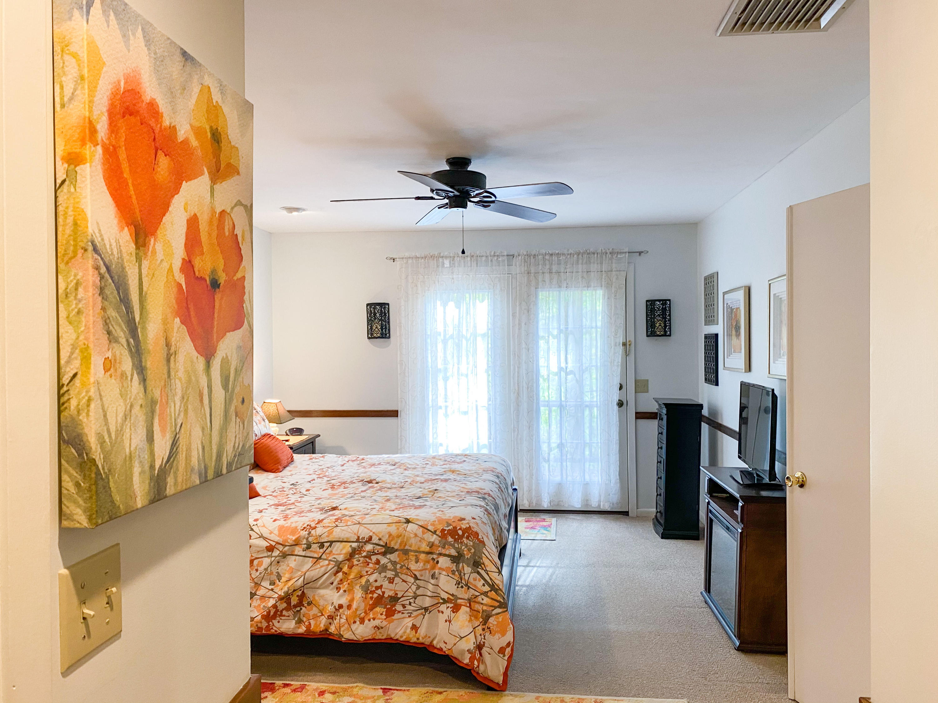 2171 Oak Hill Drive Canadensis, PA 18325 - Photo 14 of 63 Master bedroom