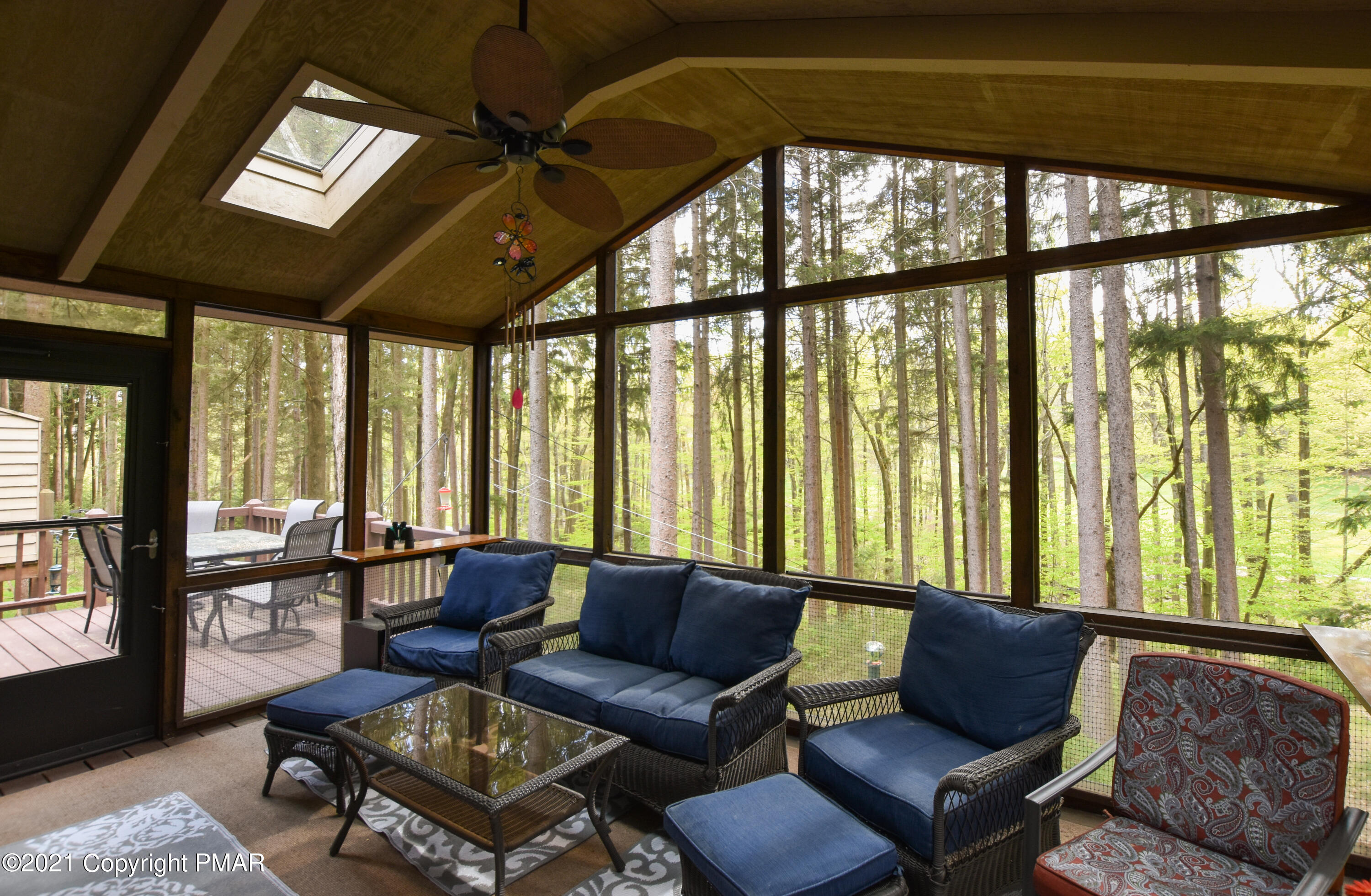 2171 Oak Hill Drive Canadensis, PA 18325 - Photo 17 of 63 Screened porch
