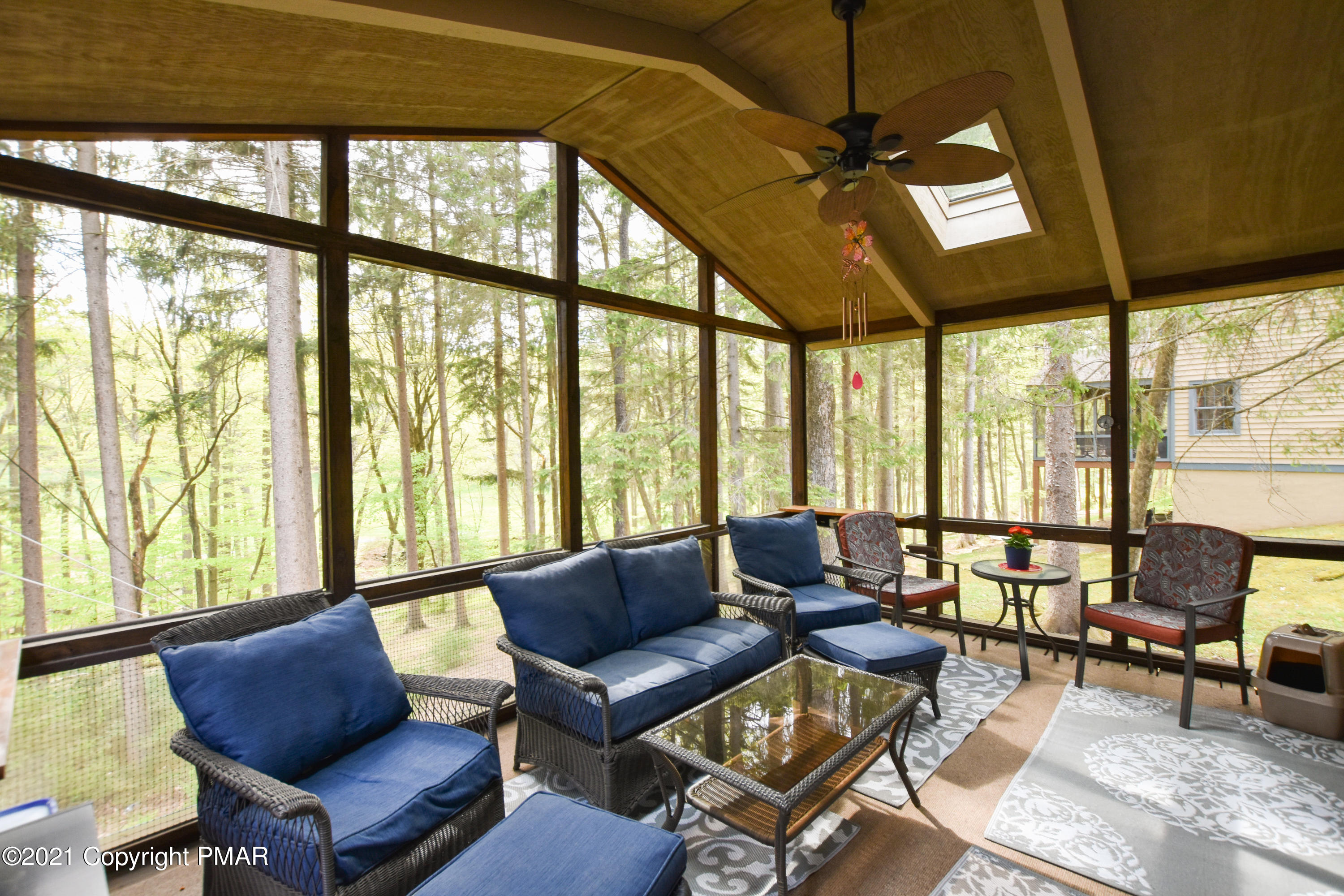 2171 Oak Hill Drive Canadensis, PA 18325 - Photo 18 of 63 Screened porch