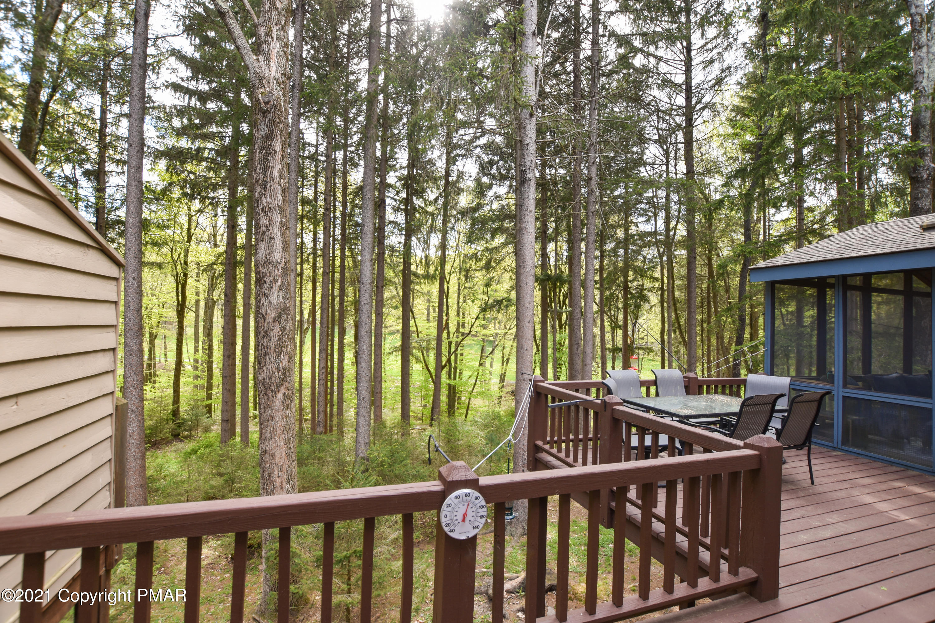 2171 Oak Hill Drive Canadensis, PA 18325 - Photo 20 of 63 Deck