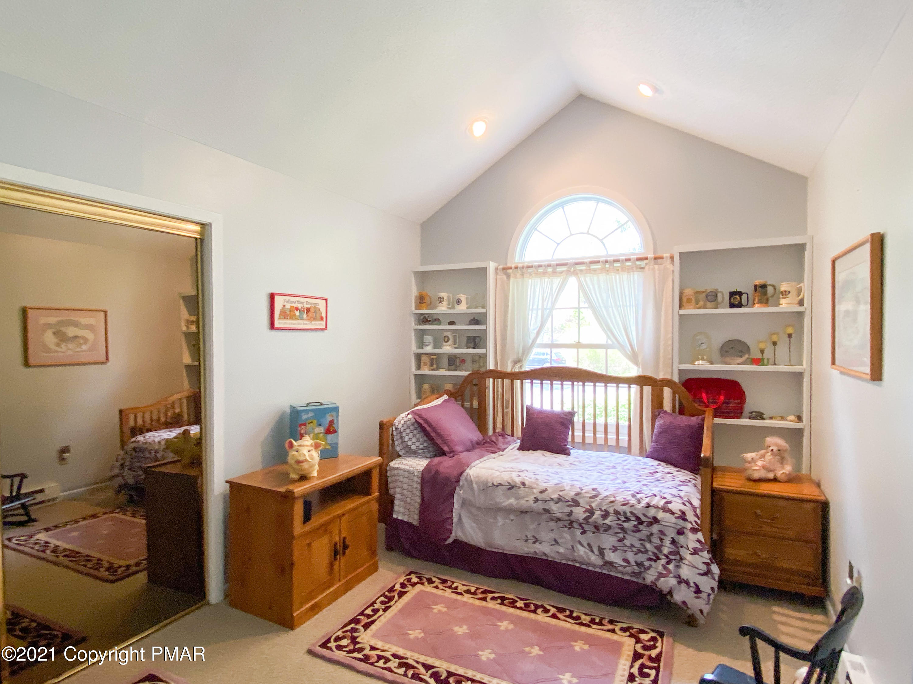 2171 Oak Hill Drive Canadensis, PA 18325 - Photo 27 of 63 3rd bedroom