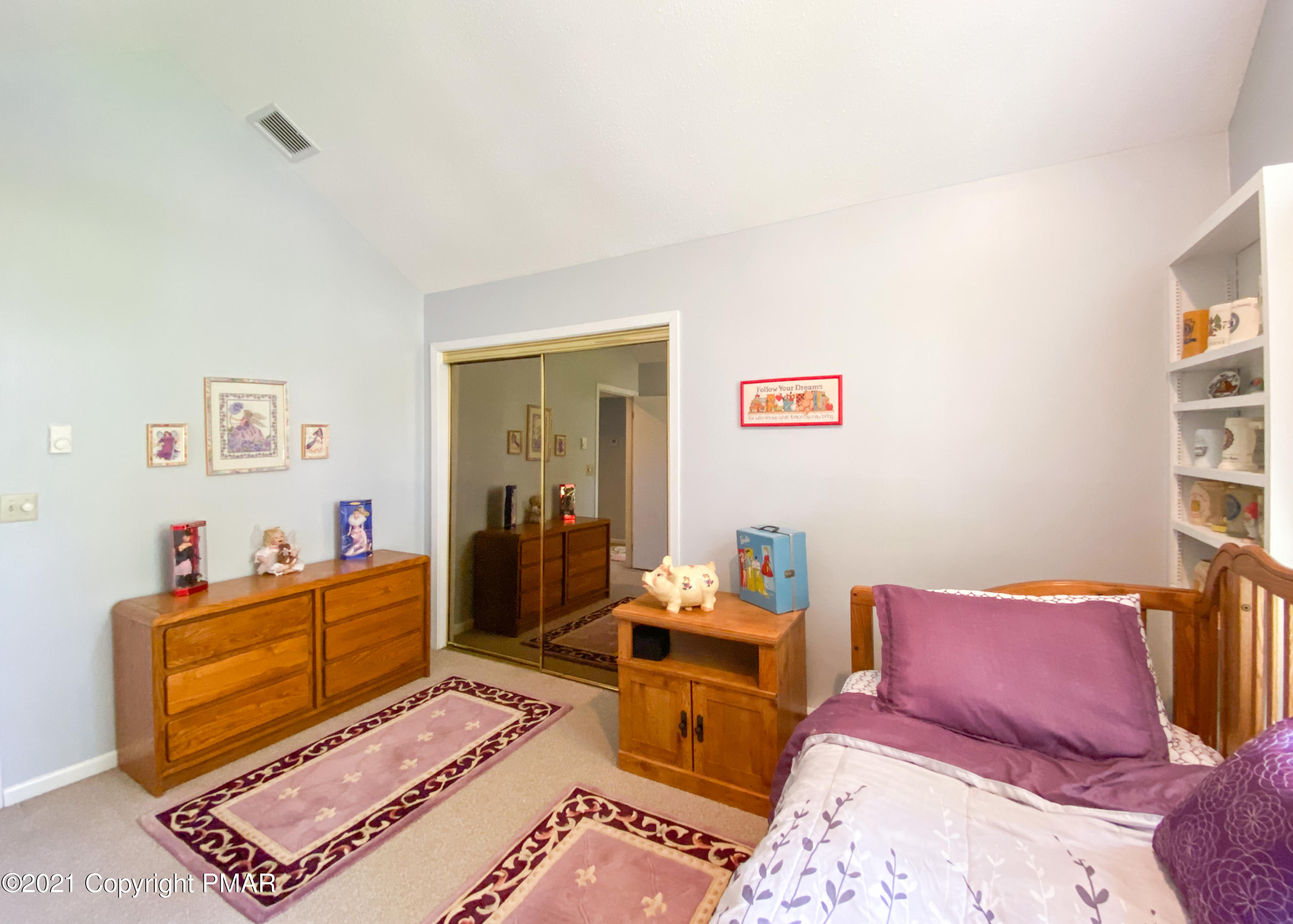 2171 Oak Hill Drive Canadensis, PA 18325 - Photo 28 of 63 3rd bedroom