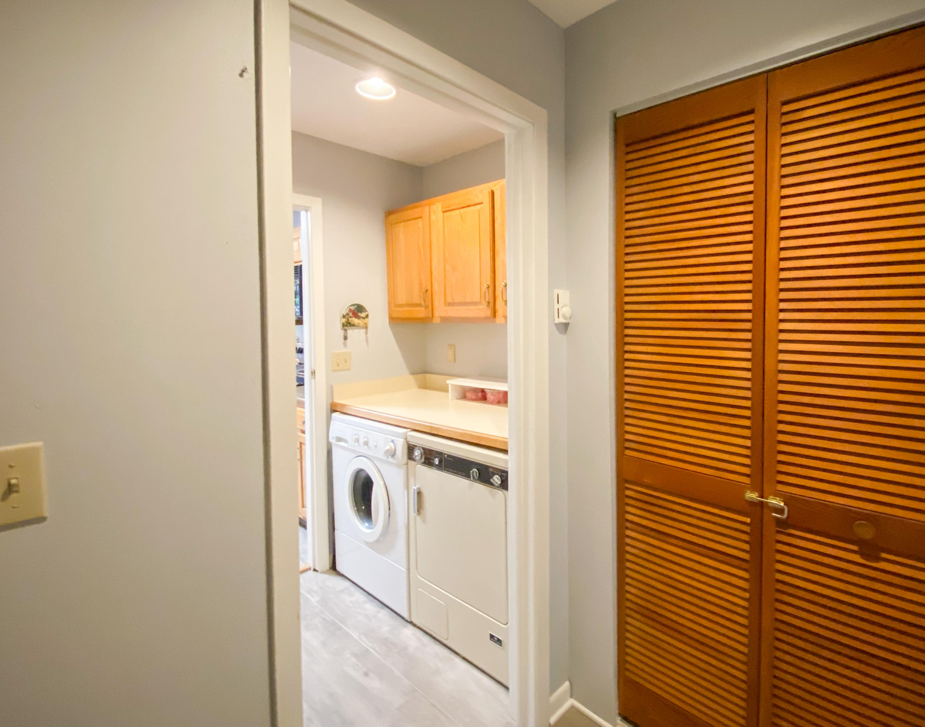 2171 Oak Hill Drive Canadensis, PA 18325 - Photo 33 of 63 Mud room