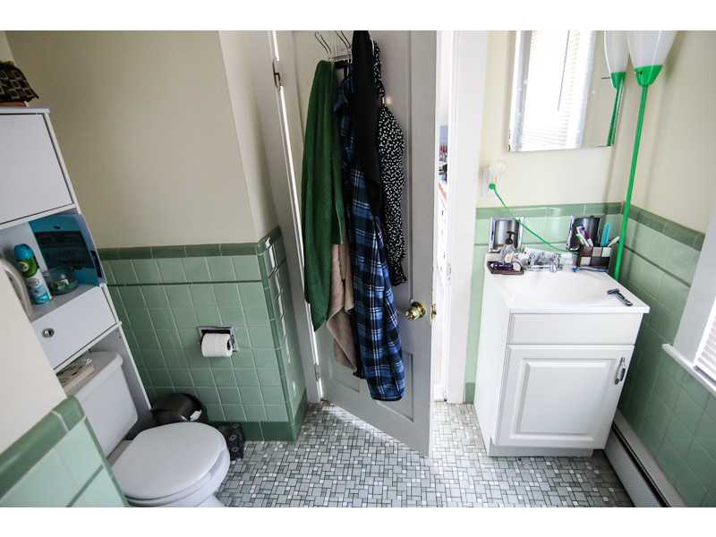 294 Harris Avenue Woonsocket, RI 02895 - Photo 8 of 20 Bathroom.