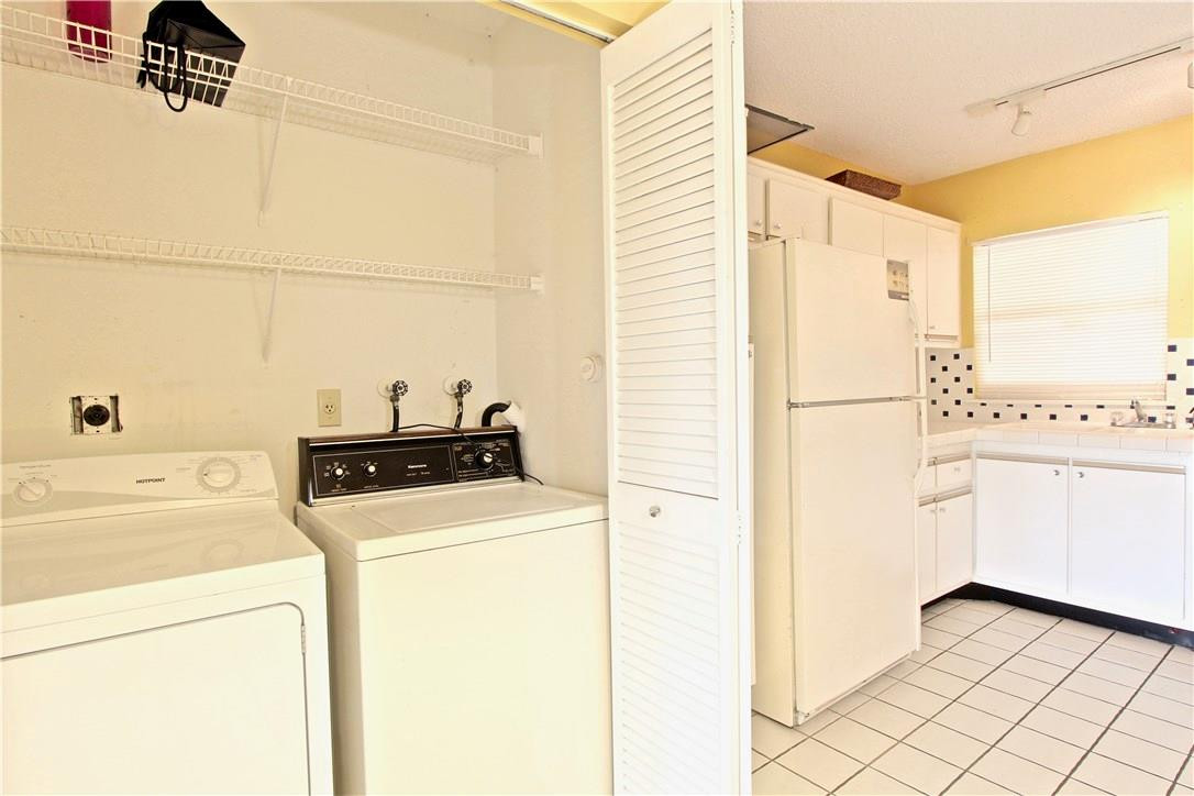 3253 Inverrary Boulevard, Unit 3253 Lauderhill, FL 33319 - Photo 8 of 30 Photo 8