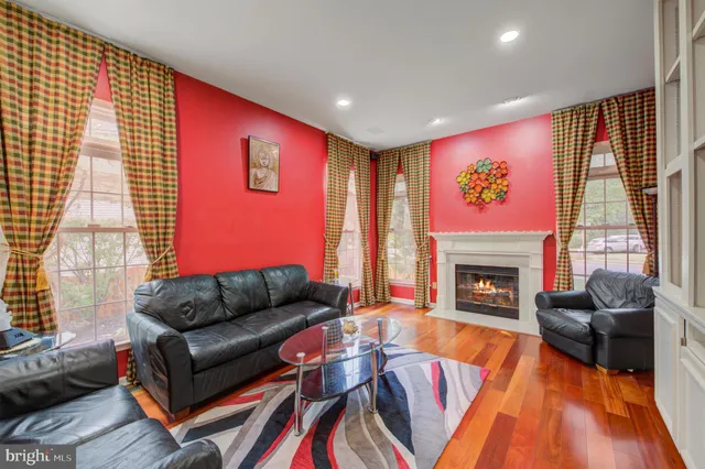 $1,289,900 | 69 Franklin Drive, Plainsboro, NJ 08536