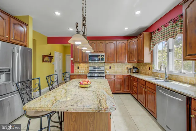 $1,289,900 | 69 Franklin Drive, Plainsboro, NJ 08536