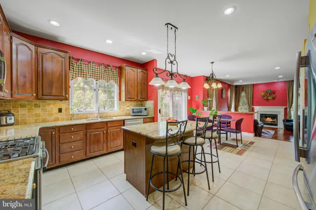 $1,289,900 | 69 Franklin Drive, Plainsboro, NJ 08536