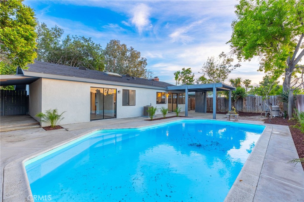 6977 Manhattan Drive Riverside, CA 92506 - Photo 19 of 27