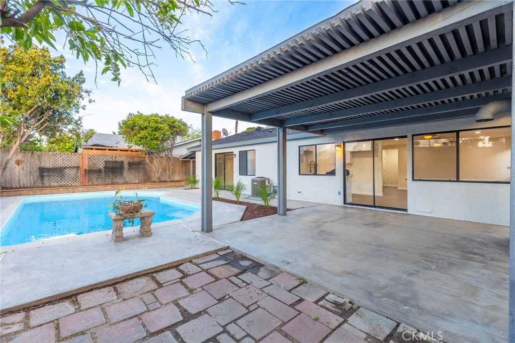 6977 Manhattan Drive Riverside, CA 92506 - Photo 20 of 27