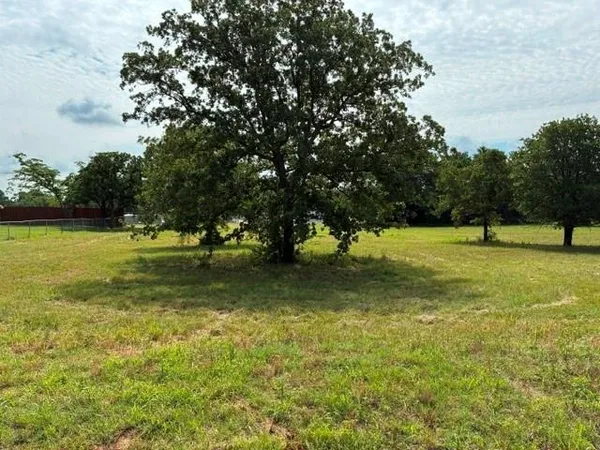 $89,000 | 615 County Road 4680, Boyd, TX 76023