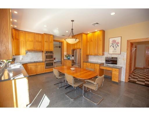 8 Maplewood Road Middleton, MA 01949 - Photo 3 of 25 Gallery Image 3