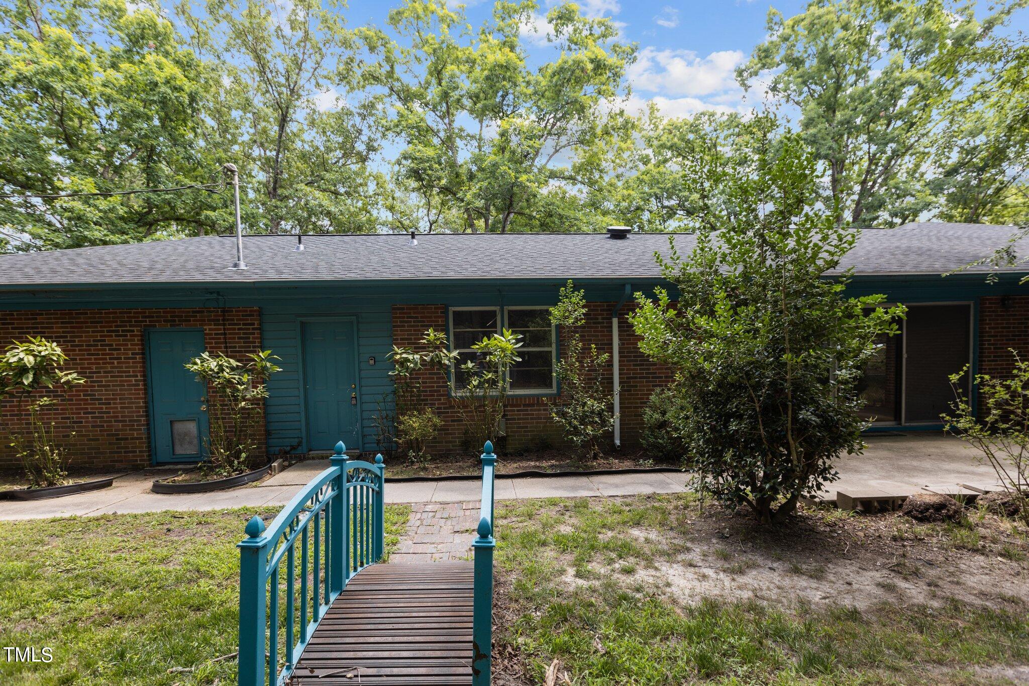 1-web-or-mls-IMGL1206