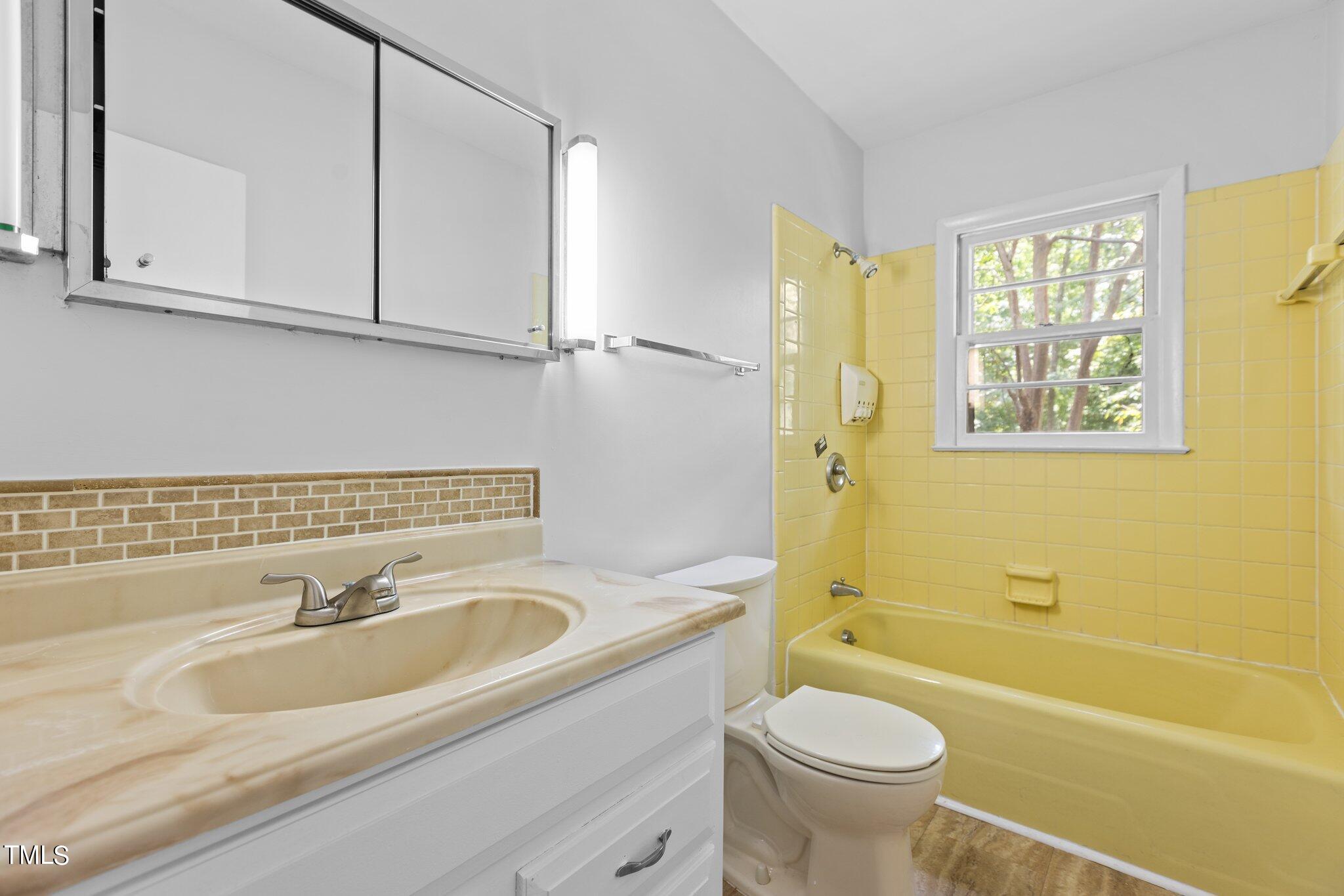 5211 Summit Ridge Drive Durham, NC 27712 - Photo 19 of 53 19-web-or-mls-IMGL1142