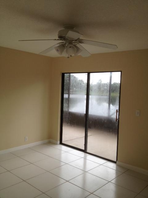 3830 Davis Road Palm Springs, FL 33461 - Photo 9 of 14 livrm2