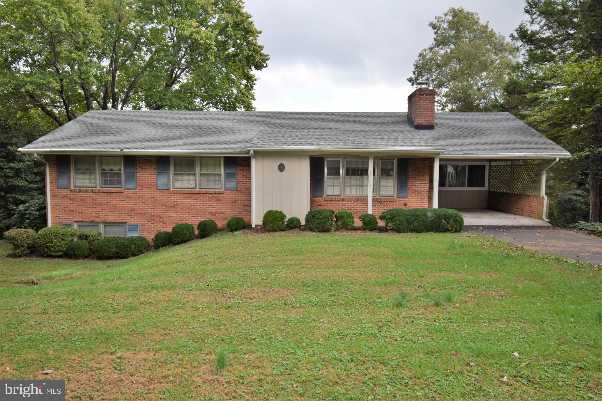 8255 Lees Ridge Road Warrenton, VA 20186 - Photo 1 of 30 Exterior (Front)