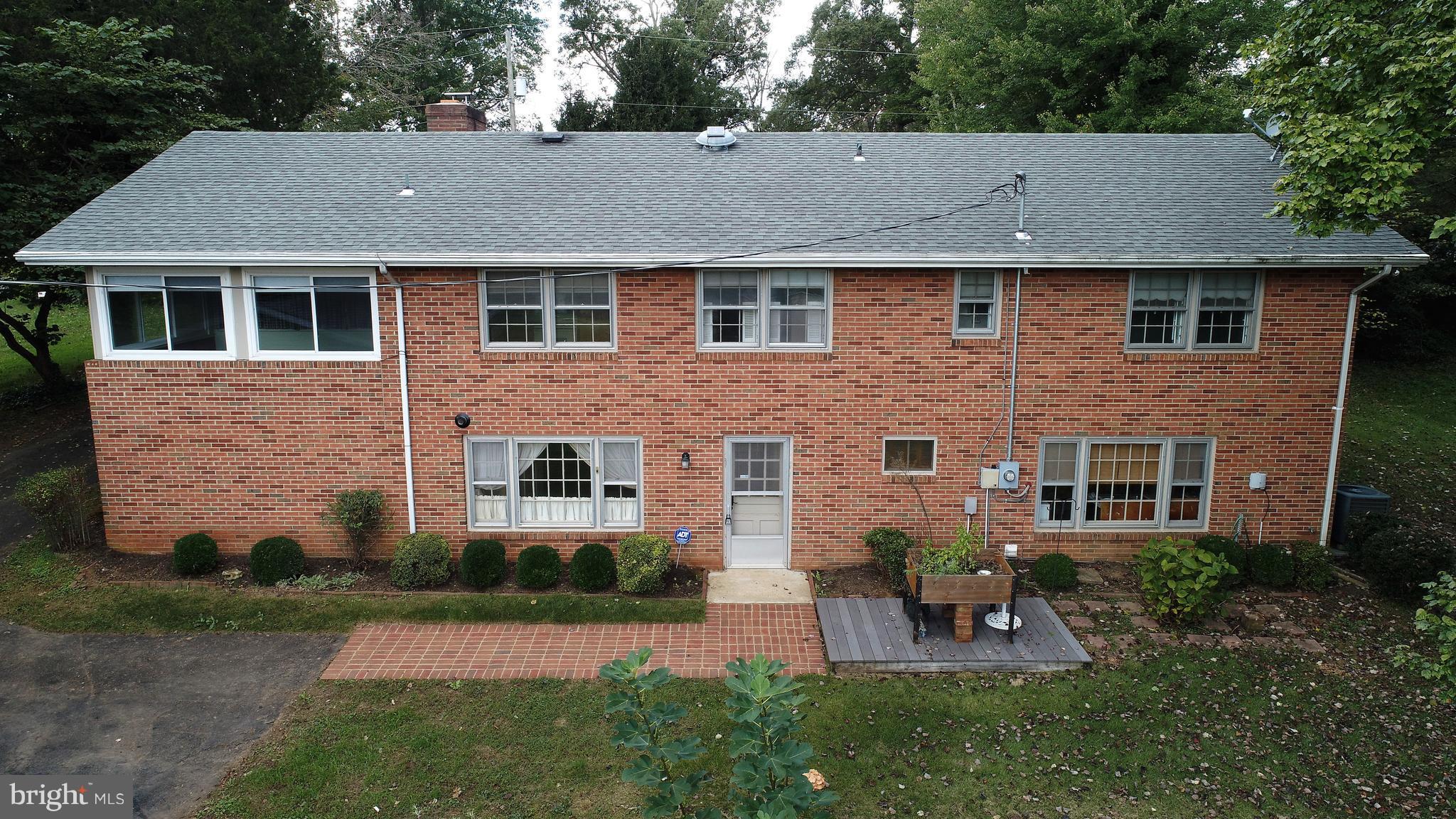 8255 Lees Ridge Road Warrenton, VA 20186 - Photo 2 of 30 Exterior (Rear)