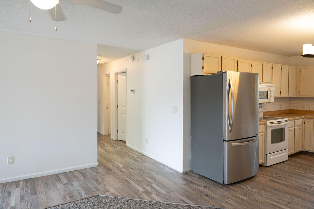 5025 Bess Moore Road, Unit B Apison, TN 37302 - Photo 11 of 31 DSC04931-2