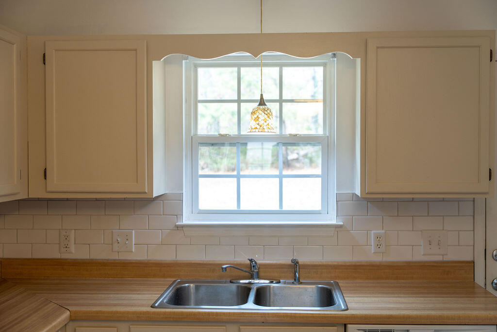 5025 Bess Moore Road, Unit B Apison, TN 37302 - Photo 6 of 31 DSC04923-2