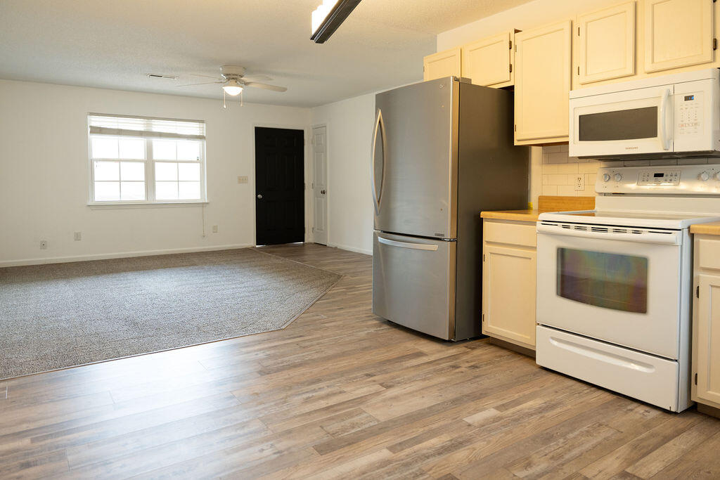 5025 Bess Moore Road, Unit B Apison, TN 37302 - Photo 8 of 31 DSC04926-2