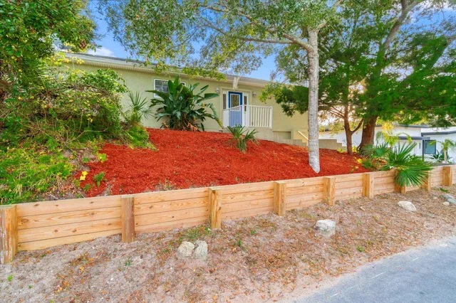 a view of sky from balcony