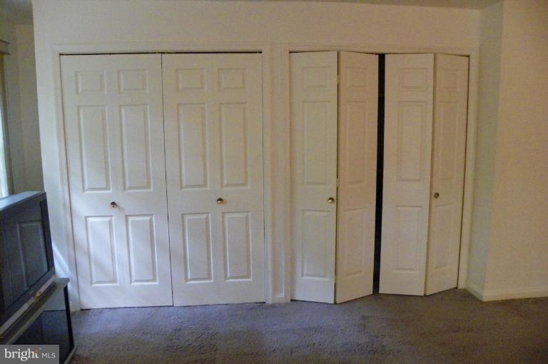 8601 Bradford Road, Unit 106 Silver Spring, MD 20901 - Photo 14 of 22 Bedroom (Master)