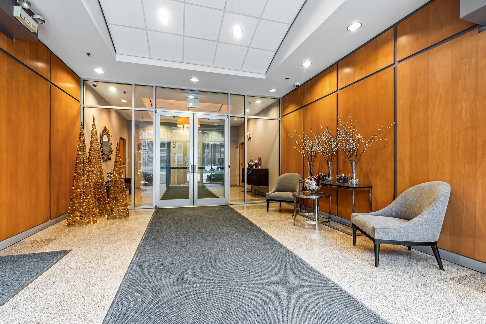 421 West Huron Street, Unit 805 Chicago, IL 60654 - Photo 21 of 23