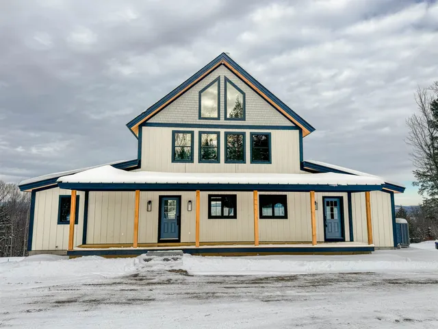 $1,299,000 | 19 Passaconway Road, Ossipee, NH 03814