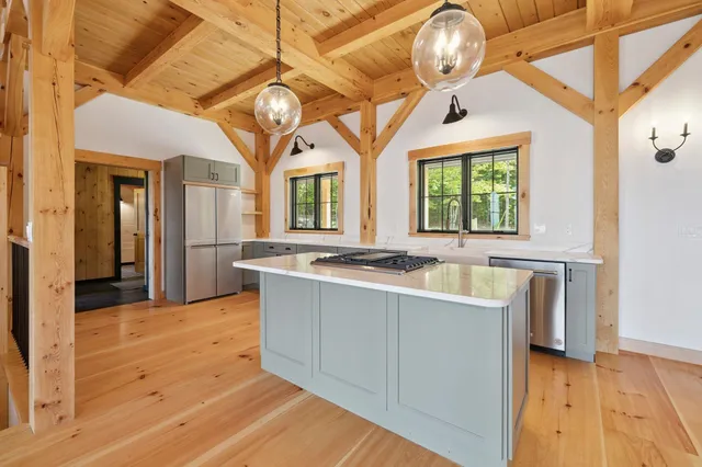 $1,299,000 | 19 Passaconway Road, Ossipee, NH 03814