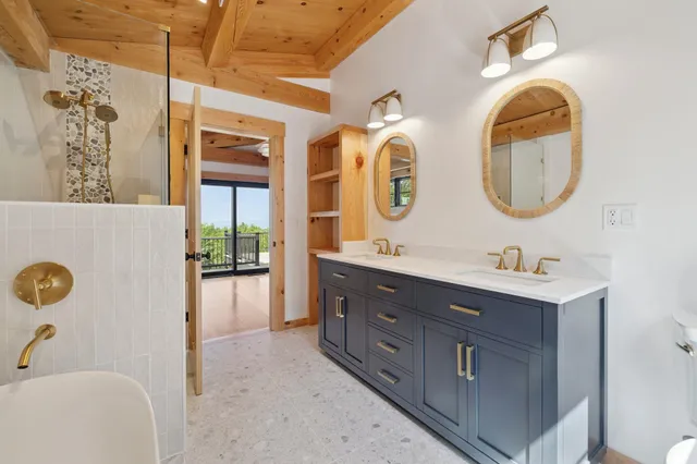 $1,299,000 | 19 Passaconway Road, Ossipee, NH 03814