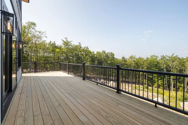 $1,299,000 | 19 Passaconway Road, Ossipee, NH 03814