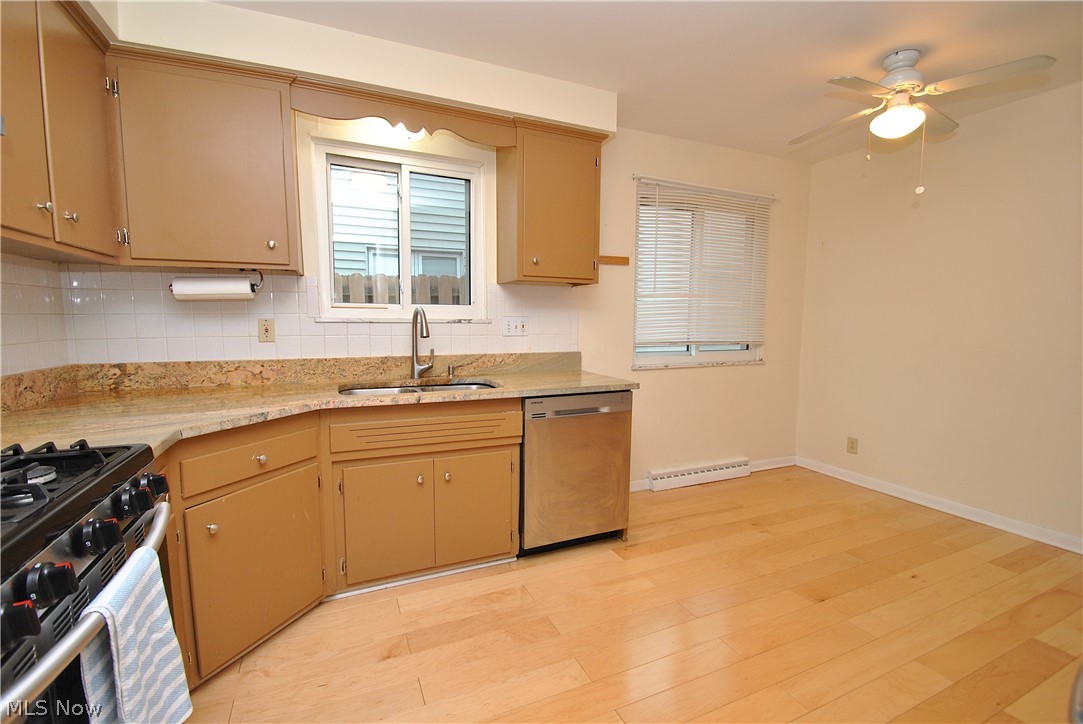 4859 Fairlawn Road Cleveland, OH 44124 - Photo 12 of 32 Gallery Image 12