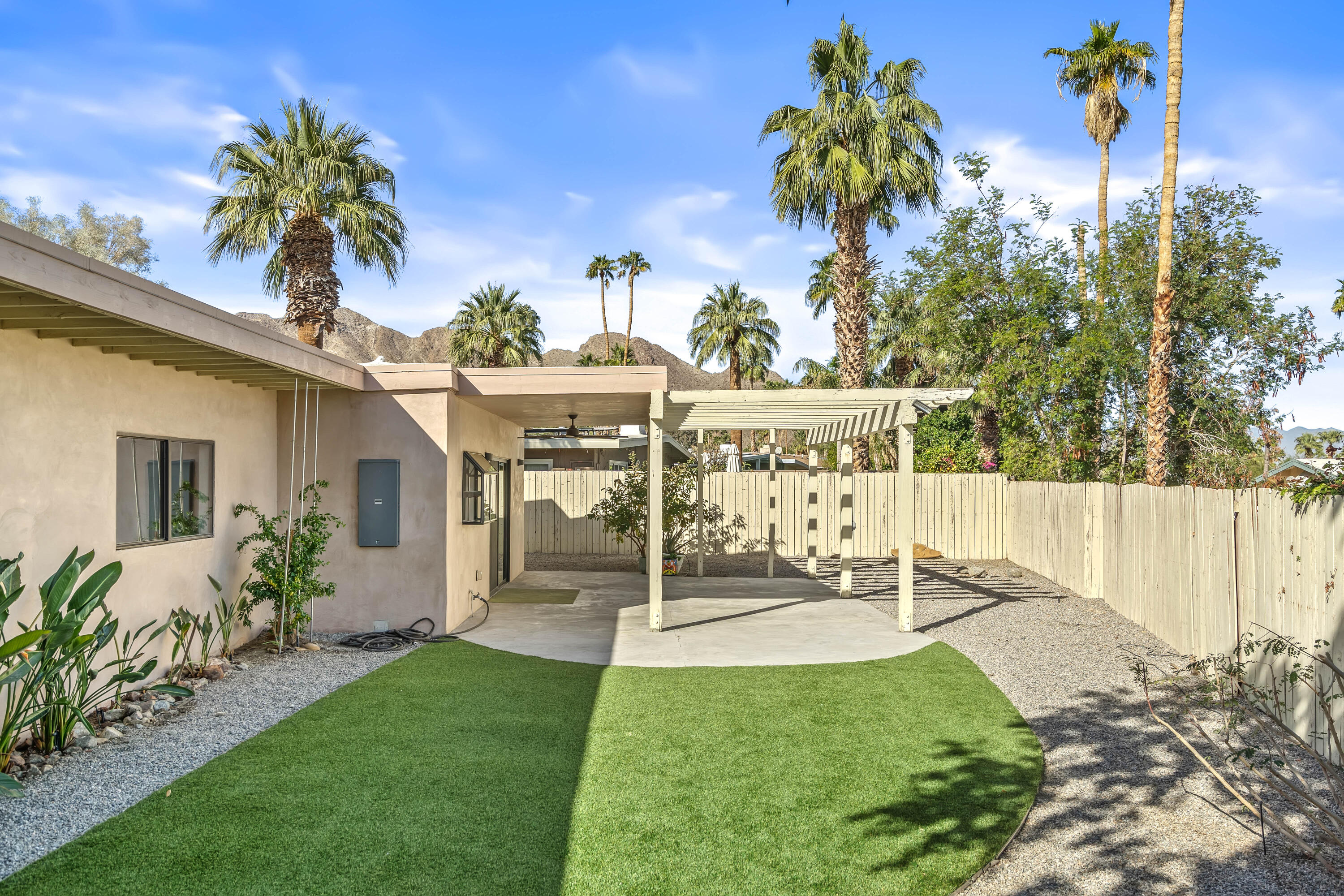 71568 Tangier Road Rancho Mirage, CA 92270 - Photo 35 of 37 IMG-39