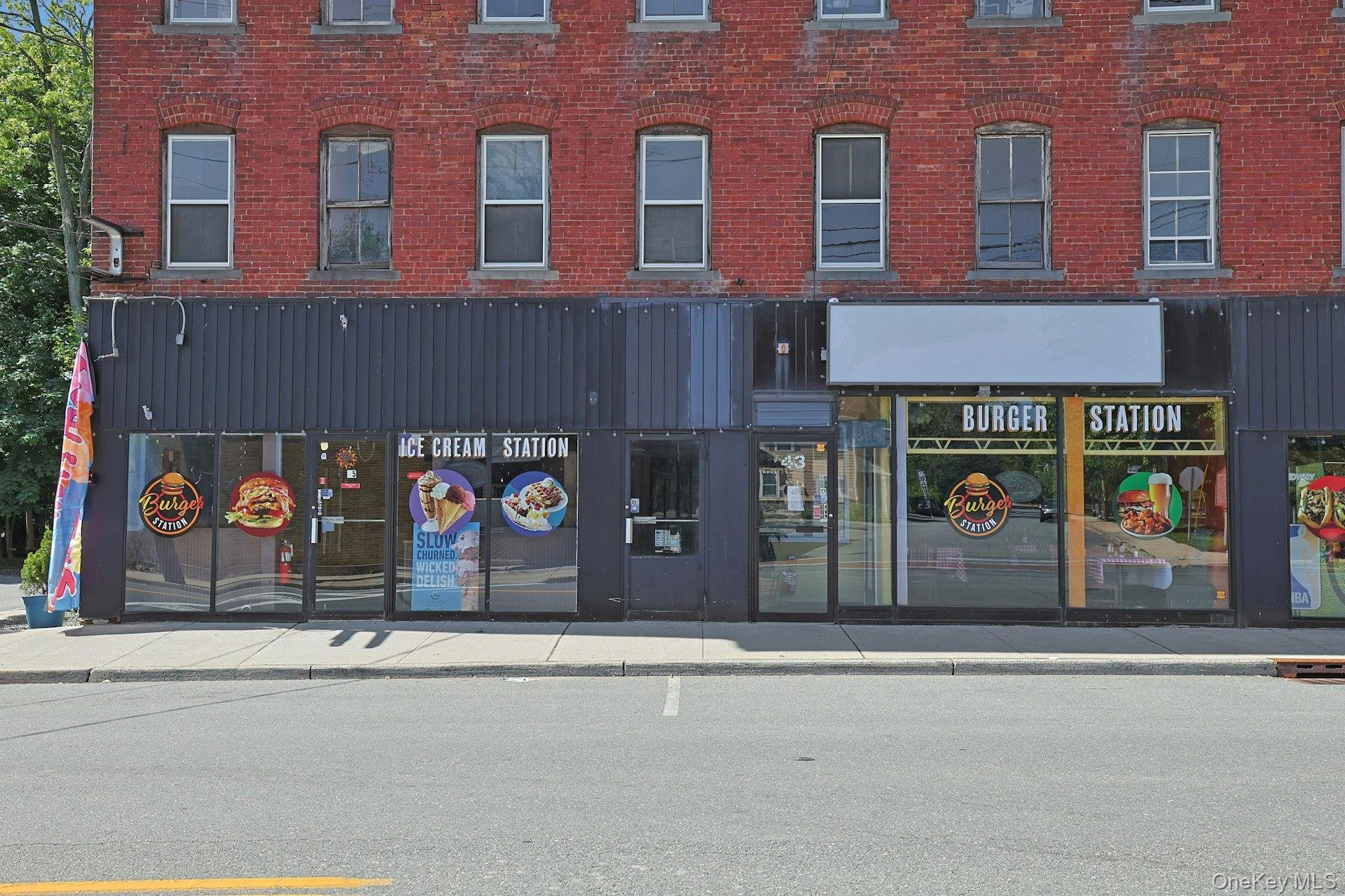 962 Rte 9W, Unit 106 Congers, NY 10920 - Photo 41 of 48 a front view of a building with parking