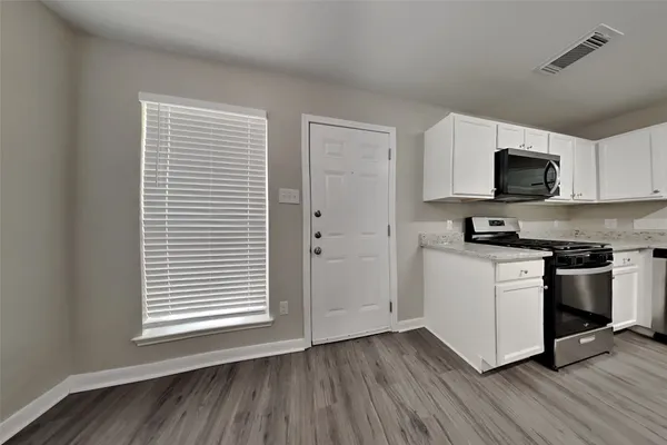 $2,425 | 19710 Ringwald Court, Spring, TX 77379
