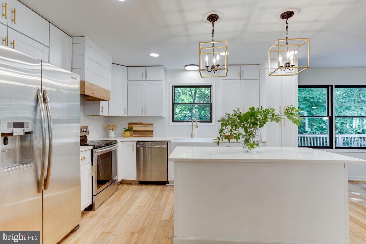 13185 Joy Road Lusby, MD 20657 - Photo 26 of 58 Who wouldn’t want this kitchen.