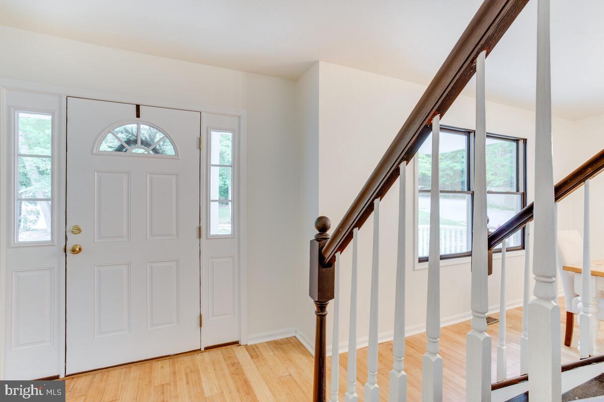 13185 Joy Road Lusby, MD 20657 - Photo 6 of 58 Come on -in