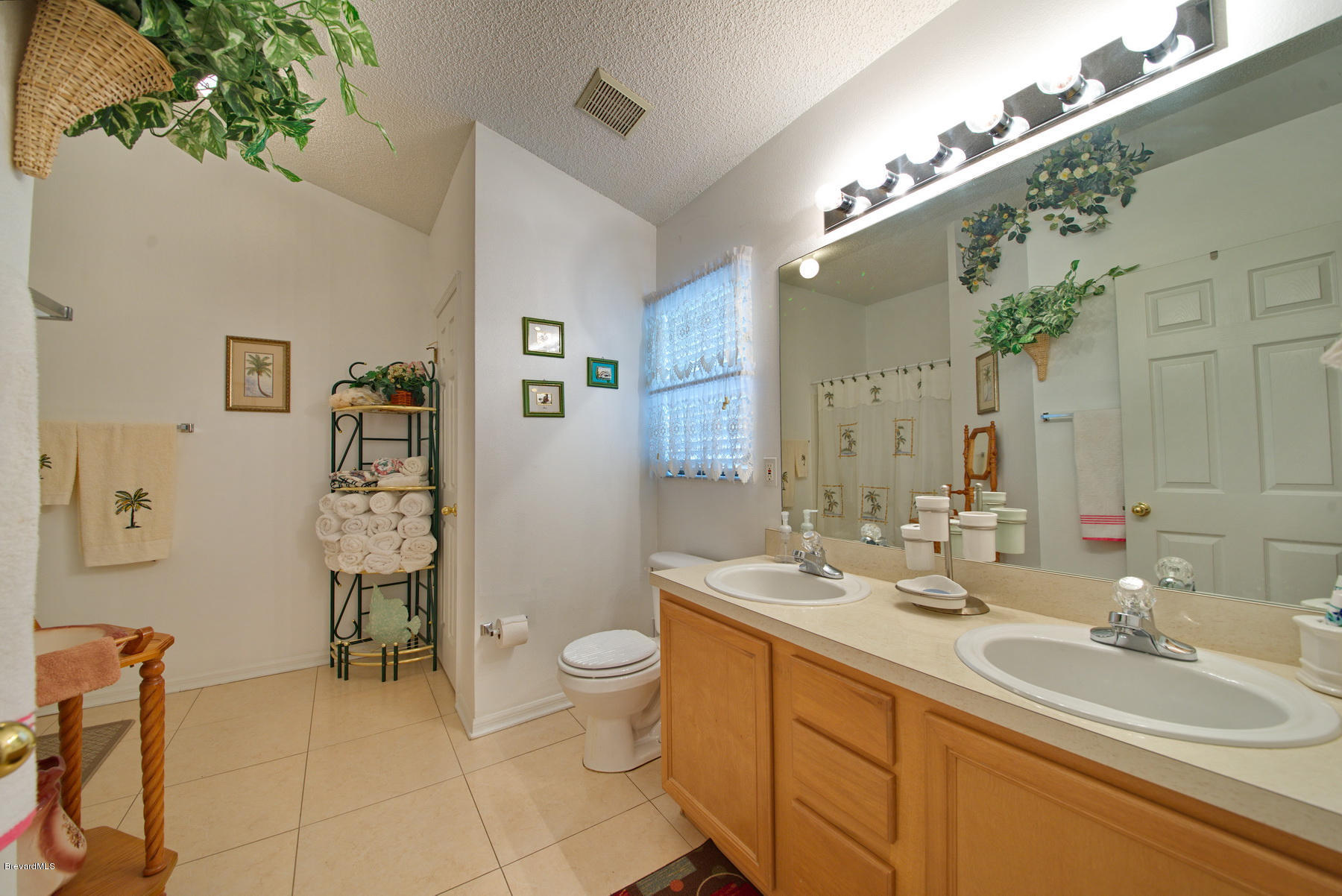 4500 Decatur Circle Melbourne, FL 32934 - Photo 8 of 14 Master Bathroom