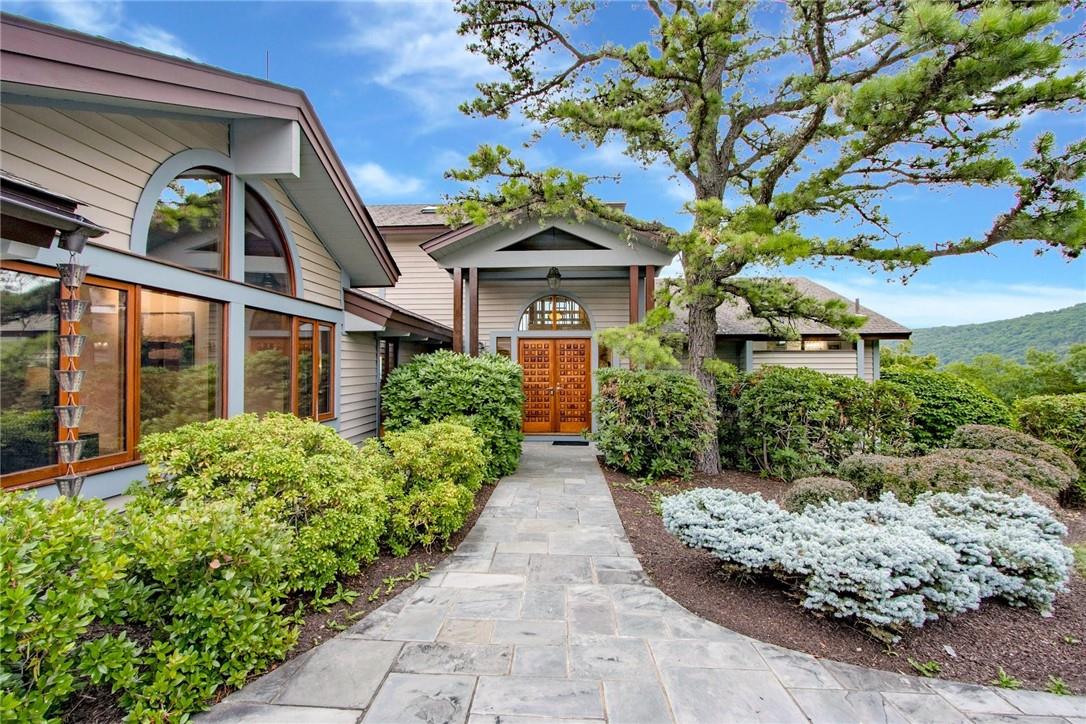 Welcome to Mountain Brook Estate offering your own private Mountain vista