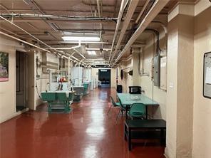 166 North Dithridge Street, Unit 2A Pittsburgh, PA 15213 - Photo 25 of 32 a view of entryway with livingroom and furniture