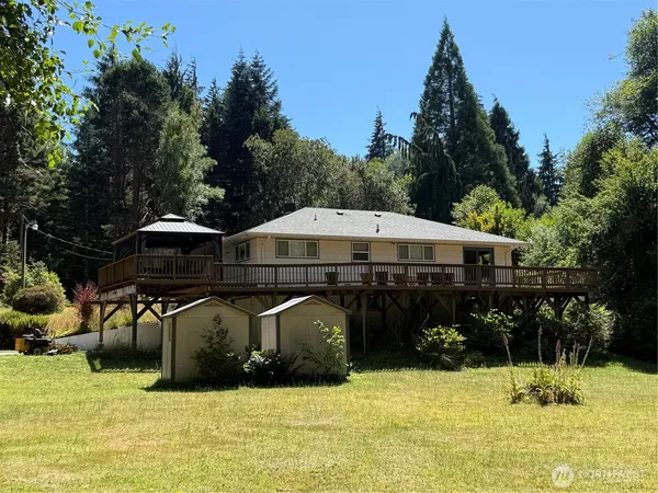 $515,000 | 1329 Highway 4, Naselle, WA 98638
